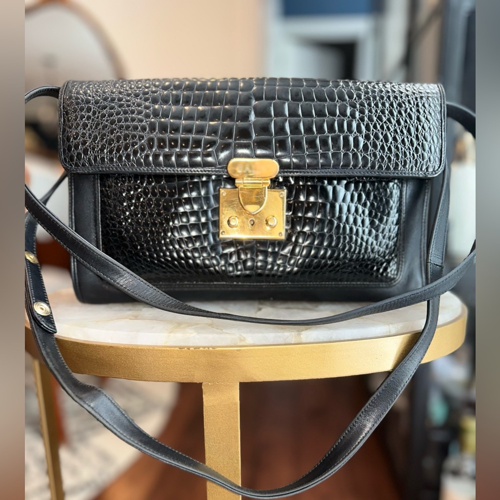 ❌sold❌ Bally Leather Croc-Embossed | 3 way Bag | Leather Lined | Vintage